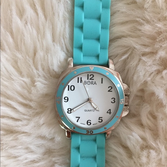 Watch with no batteries - Picture 3 of 3